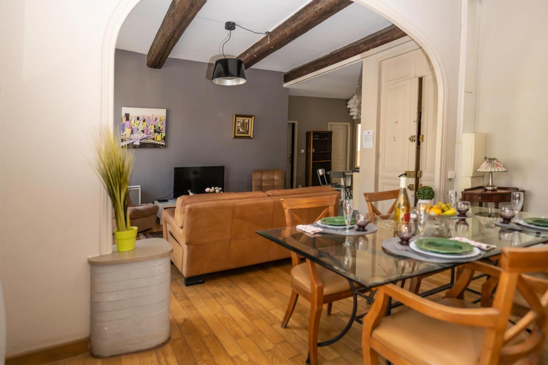 "Air D'Antan"-Meuble De Tourisme 3 Etoiles -Residence "Les Logis De Beziers"-Garage Optionnel-Coeur De Ville-Plages A 16Km ! Экстерьер фото