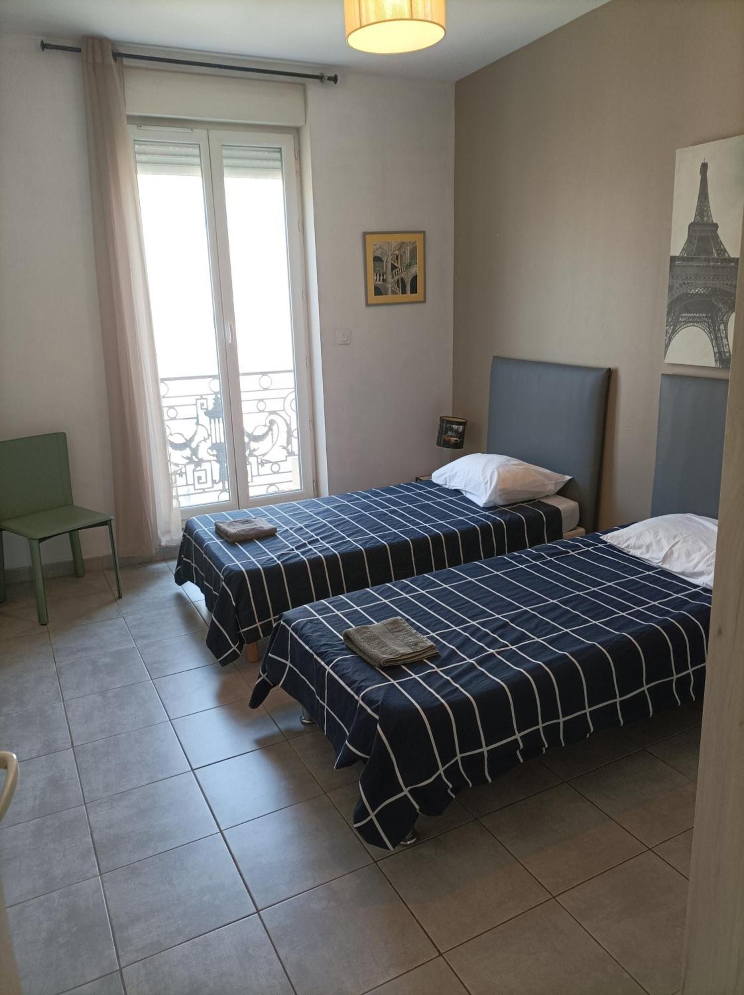 "Air D'Antan"-Meuble De Tourisme 3 Etoiles -Residence "Les Logis De Beziers"-Garage Optionnel-Coeur De Ville-Plages A 16Km ! Экстерьер фото
