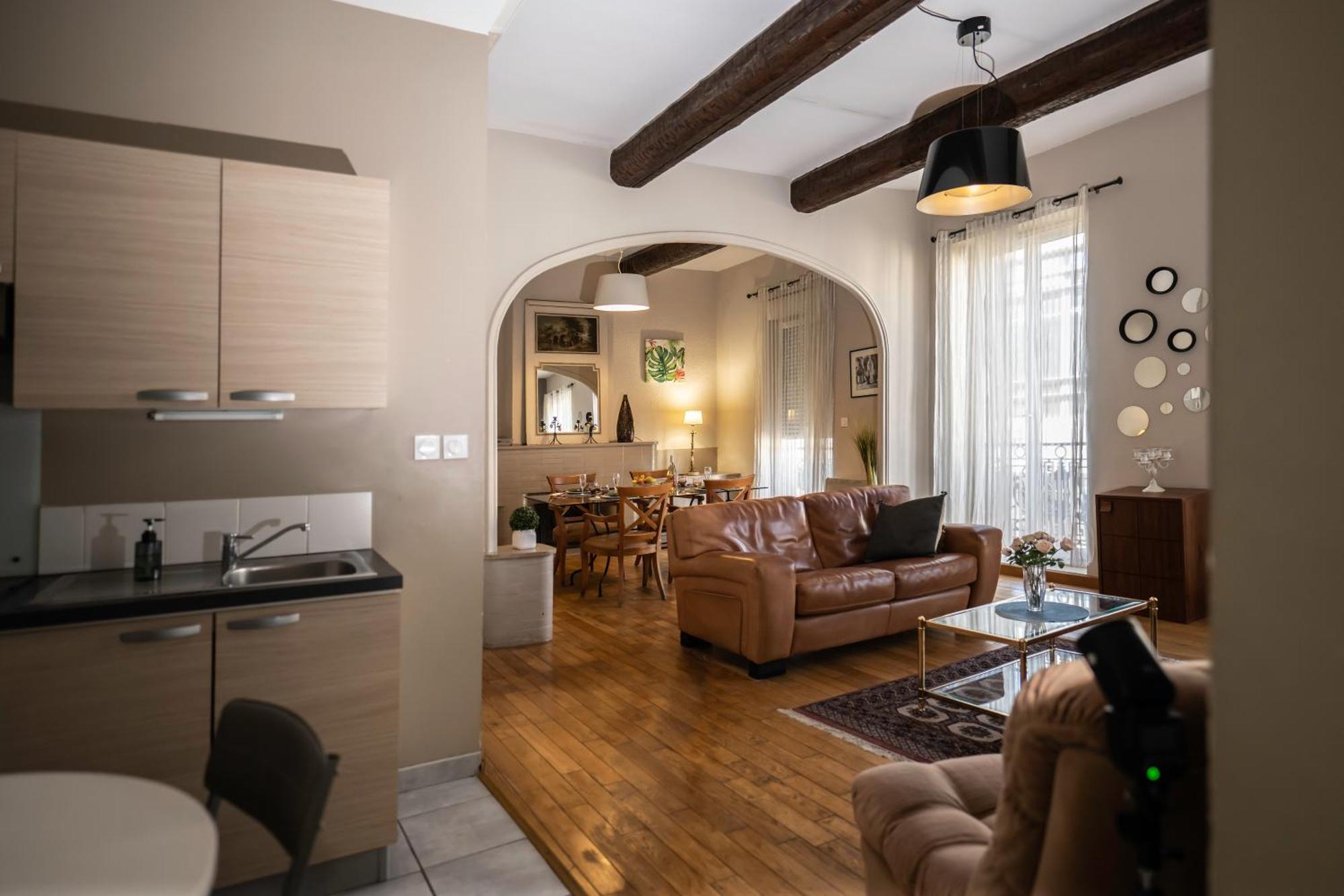 "Air D'Antan"-Meuble De Tourisme 3 Etoiles -Residence "Les Logis De Beziers"-Garage Optionnel-Coeur De Ville-Plages A 16Km ! Экстерьер фото