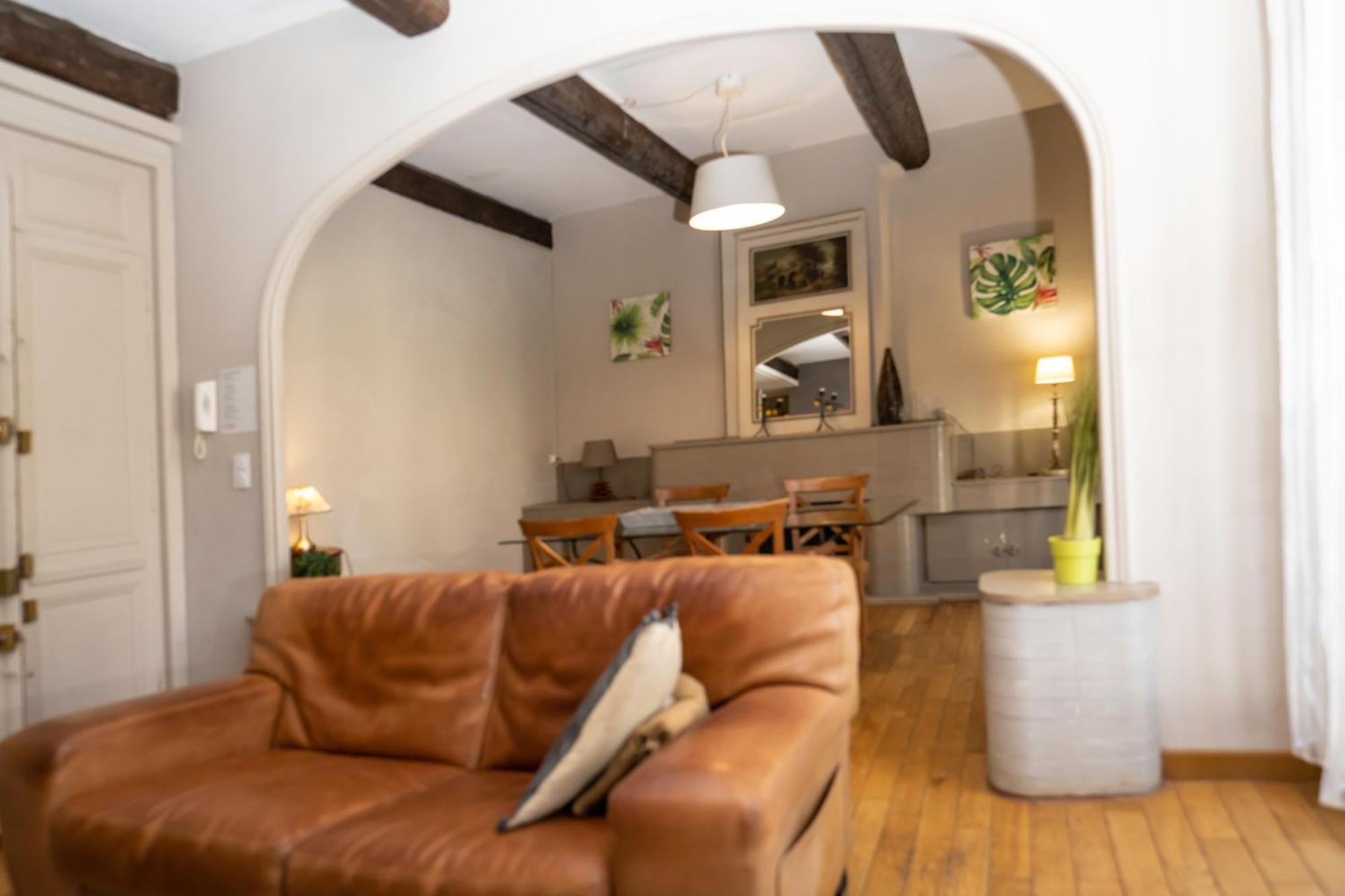 "Air D'Antan"-Meuble De Tourisme 3 Etoiles -Residence "Les Logis De Beziers"-Garage Optionnel-Coeur De Ville-Plages A 16Km ! Экстерьер фото